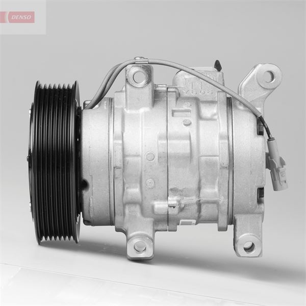 КОМПРЕССОР КОНДИЦИОНЕРА TOYOTA HILUX III (05-)