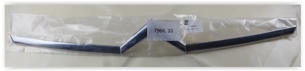 НАКЛАДКА КАПОТА ДЕКОРАТИВНАЯ НИКЕЛЕВАЯ  ВЕРХНЯЯ C4 III 09=>